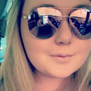 Meet your Posher, Baylee